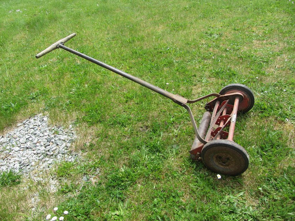 An old Sears Craftsman push reel mower, made for Sears by Yard Man of Jackson, Michigan. Not the one in the story.
