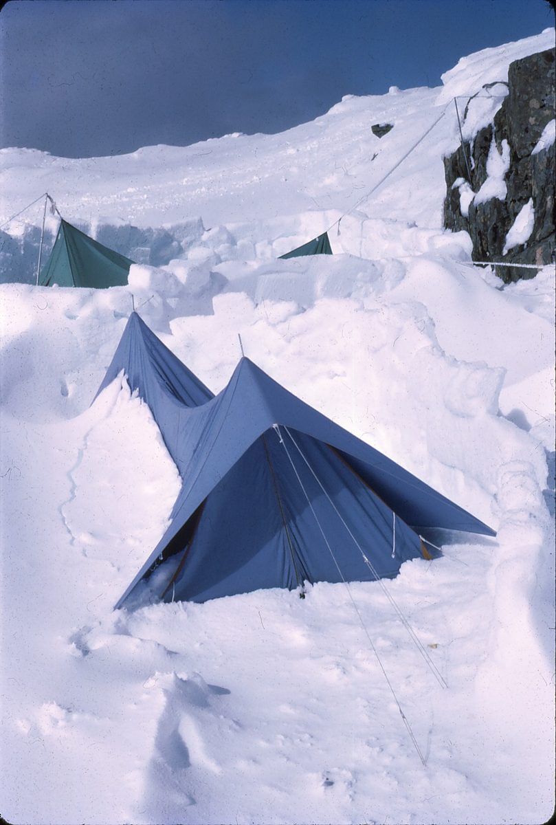 Ridge tents pitched in the snow on Mount Eliza, Tasmania, in 1972. Not Vangos, and not the tent in the story.