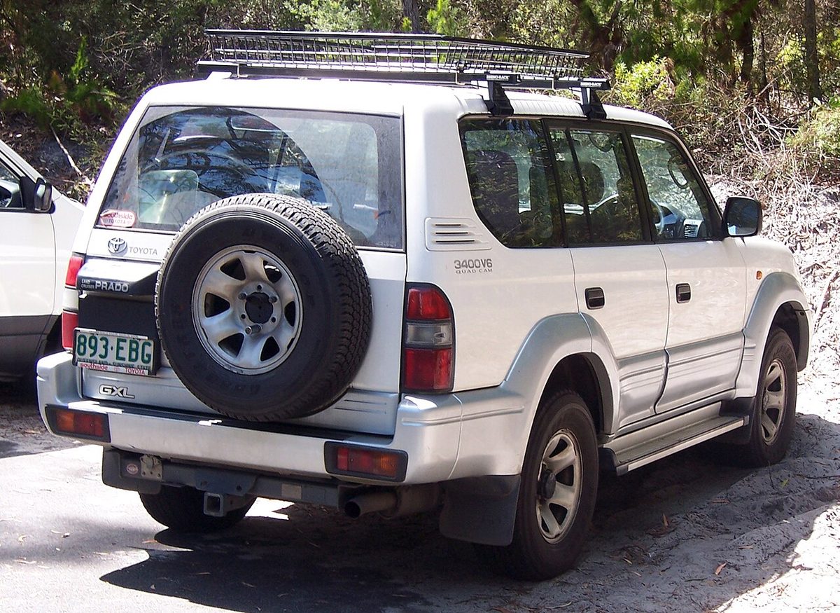 A late-1990s Toyota Land Cruiser Prado GXL on Fraser Island, Queensland. Not the one in the story.